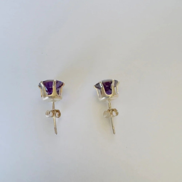 New Purple Round Cut CZ Sterling Silver Earrings - Picture 4 of 5